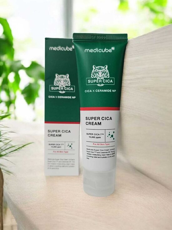 Medicube Super Cica Cream – nomierinošs un atjaunojošs krēms ar Centella un keramīdiem